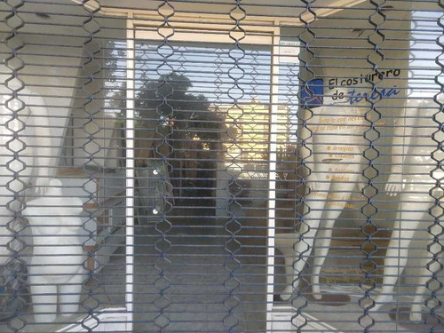 Imagen 5 de 6 de Se Vende Y/o Alquila Local 55m2 Caraballeda C.c El Sol