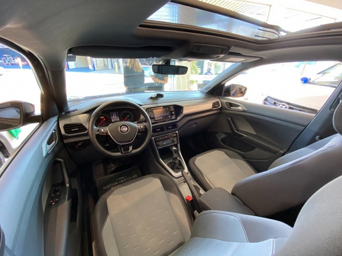 Imagem 8 de 11 de Volkswagen T-cross Comfortline 1.0 200tsi