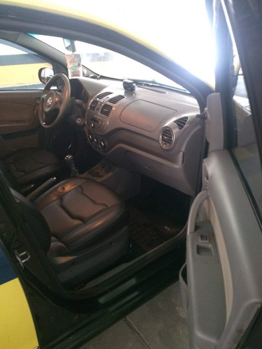 Fiat Grand Siena 2016 1.6 16v Essence Flex 4p