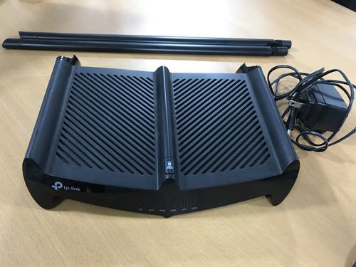 Router Inalámbrico Tp-link Alta Potencia N 300mbps (Usado)