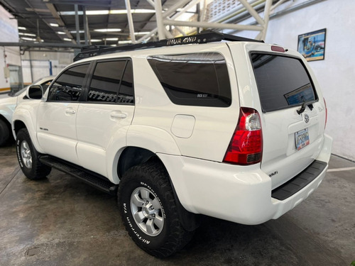 Imagen 2 de 18 de Toyota 4runner