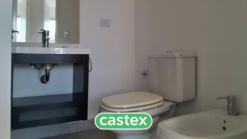 Departamento 3 Ambienntes En Venta Lagoon Pilar (con Renta Anual)