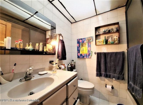 Arriendo Casa En Cedritos Mls 21-1593