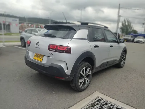 Citroën C4 Cactus 1.6 Shine Turbo Aut