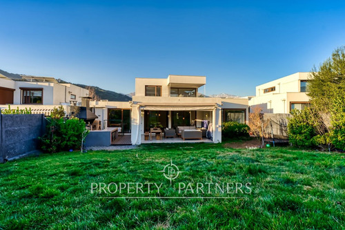 Imperdible! Espectacular Casa En Los Bravos - Etap...