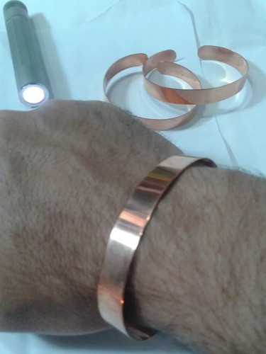 Imagen 10 de 10 de 28 Se Vende Pulsera Hechas En Material De Cobre Garantizado