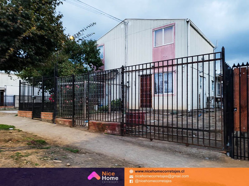 Arriendo De Casa En Jardines De Las Lomas, En Los Ángeles.