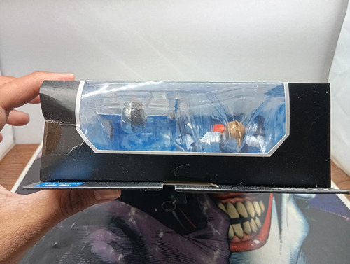 Wonder Woman Flashpoint Dc Multiverse Mcfarlane Toys (Usado)