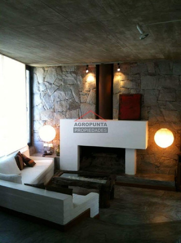 Casa En Manantiales, 3 Dormitorios *- Ref: 3539