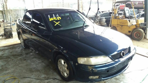 Imagem 3 de 4 de Sucata Vectra Desmanche Motor Câmbio Peças Latarias