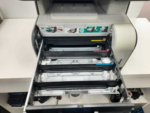 Impressora Hp Color Laserjet Cm1312nfi Mfp Colorida Defeito