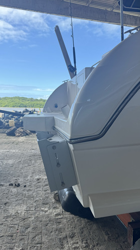 Catamarã 18 Pés Com Dois Motores De 60hp
