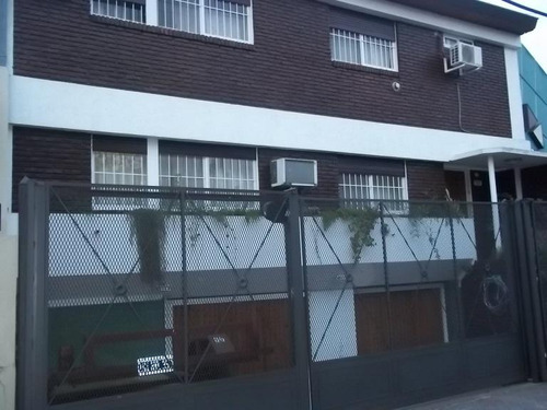 Casa En Castelar