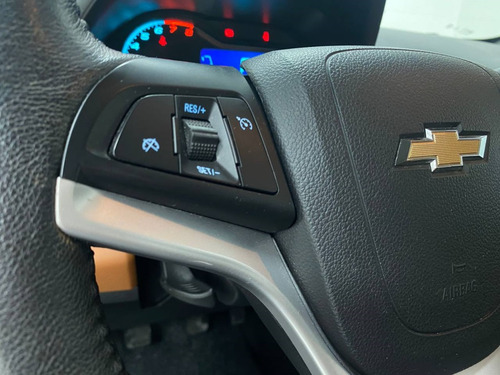 Chevrolet Onix 1.4 MPFI ACTIV 8V FLEX 4P MANUAL