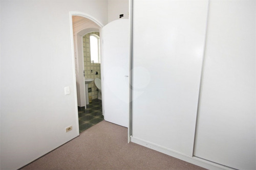 Imagem 14 de 30 de Casa- Venda - 4 Dormitorios - Jardim Cordeiro - Reo366463