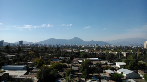 2d 1b Pucará Cerca Metro Simón Bolívar Con Estac. Y Bodega