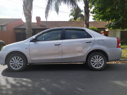 Toyota Etios 1.5 Sedan Xls