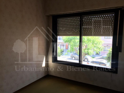 Imagen 9 de 18 de Dúplex 4 Ambientes En Venta Muy Amplio