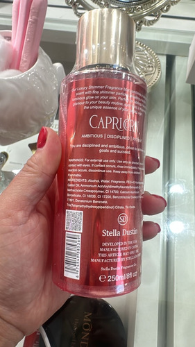 Stella Dastin Capricornio Luxury Shimmer Body Splash