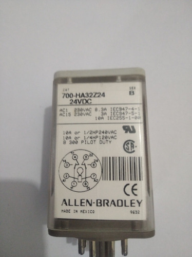 Relé De Control 8pines Bobina 24vdc Con Base Allen Bradley