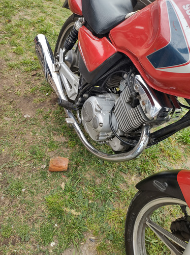 Suzuki 125 En