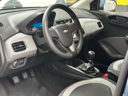 Chevrolet Onix Onix 1.0 MPFI LT 8V FLEX 4P MANUAL