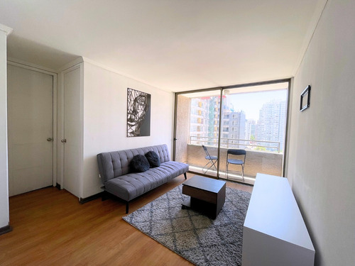 Venta Departamento Santiago Centro. 2 Dormitorios, 2 Baños.