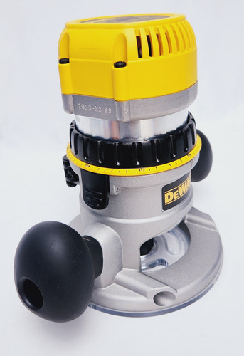 Router Dewalt Dw616 1 3/4 Hp 11 Amp Collet De 1/4 (Usado)