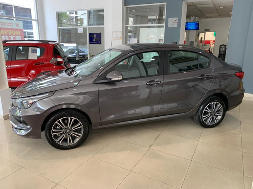 Fiat Cronos Precisión 1.8 16v Manual