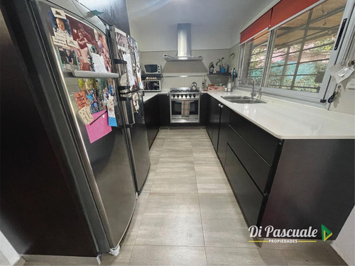 Imagen 14 de 23 de Venta Moderna Casa Quinta Sobre 1.200 M2 - La Reja Norte