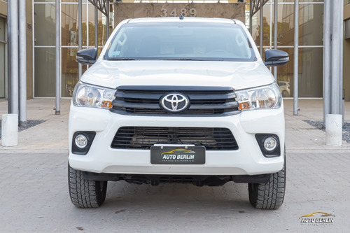 Toyota Hilux Dx