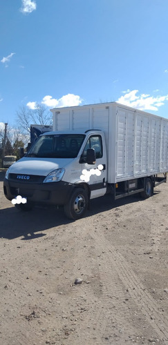 Imagen 7 de 16 de Iveco Daily 70e17