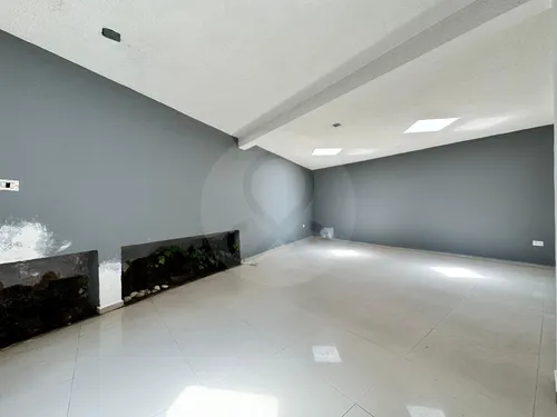Casa En Venta Con Terraza Y Opción De Ampliación
