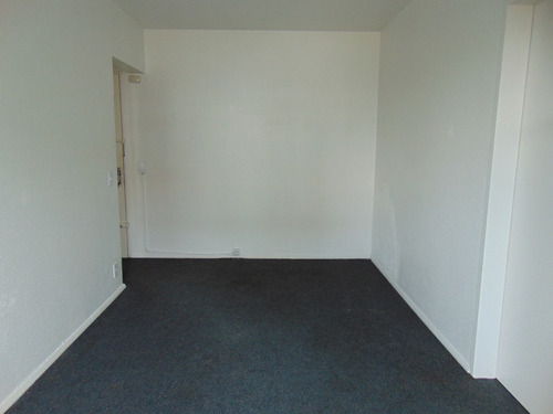 Imagem 2 de 15 de Apartamento Para Aluguel, 1 Quarto, Santana - Porto Alegre/rs - 4014