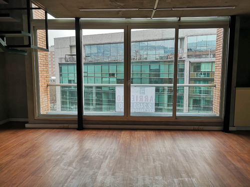 Luminosa Ciudad Empresarial 131 M2 , Dos Niveles Terraza