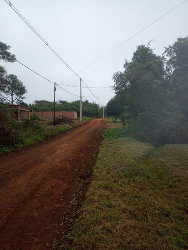 Lote En Venta En San Ignacio. Proximo Al Acceso A Club De Rio
