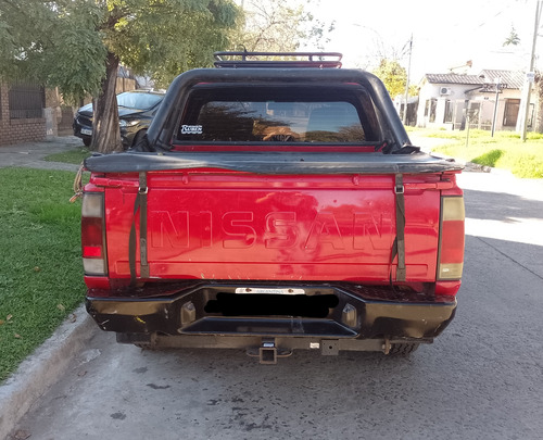 Nissan NP300 2.5 Cabina Doble 133cv 4x2