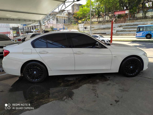 Bmw Serie 3 2016 320i Lci Executive Triptonico 2.0 Ct