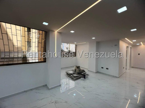 Bello Apartamento En Venta Urb El Bosque Las Delicias Acepta Financiamiento 25-11173 Hc