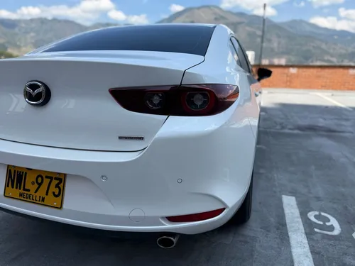 Mazda 3 2.0 Touring At Hibrido Ligero - Mhev