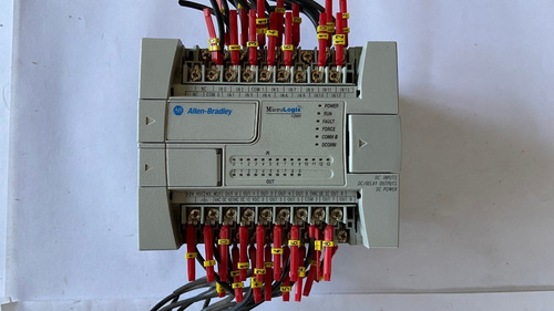 Plc Allen Bradley Micrologix 1200 1762-l24bxb