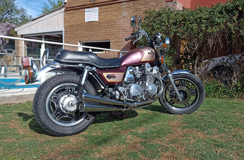 Imagen 2 de 7 de Honda Cb 900 Custom
