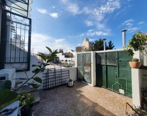 Versalles. Virgilio 400 Casa 5 Ambientes Cochera Patio Terraza