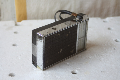 Radio Portatil Sharp Fx 184 2 Bandas Leia (2) (Usado)