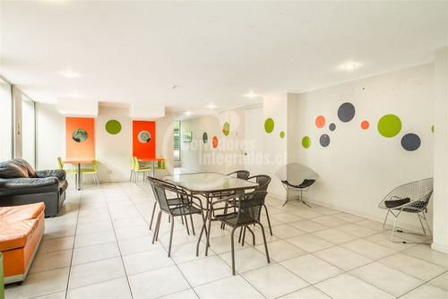 Depto En Venta 2 Dorm.1estac. Y Bodega, Metro Villa Frei