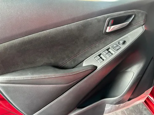 Mazda 2 Sport Gt Lx Carbon Edition At 2.0l Mz127/vf