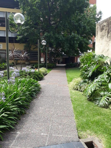Imagen 3 de 14 de Amplio Dto. En Pb Torres Moron Ideal Oficinas O Consultorios