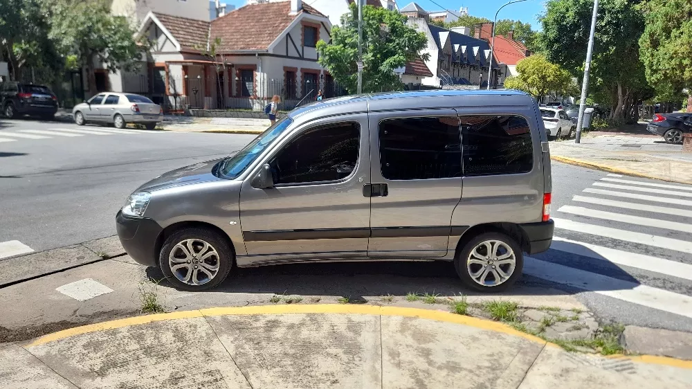 Citroën Berlingo 1.6 Hdi 92 Bussines Mixto