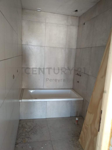 12 Entre 38 Y 39. Departamento Duplex A Estrenar En Venta. La Plata
