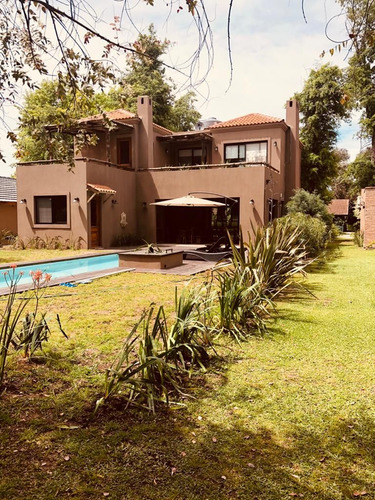 Casa En Venta Barrio Cerrado Las Praderas Lujan